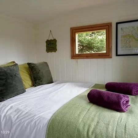 Campsite Wainstones Shepherd's Hut Chop Gate