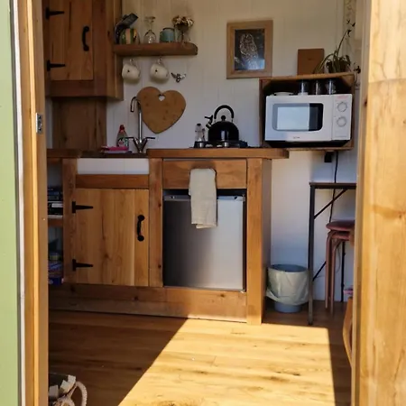 Wainstones Shepherd's Hut