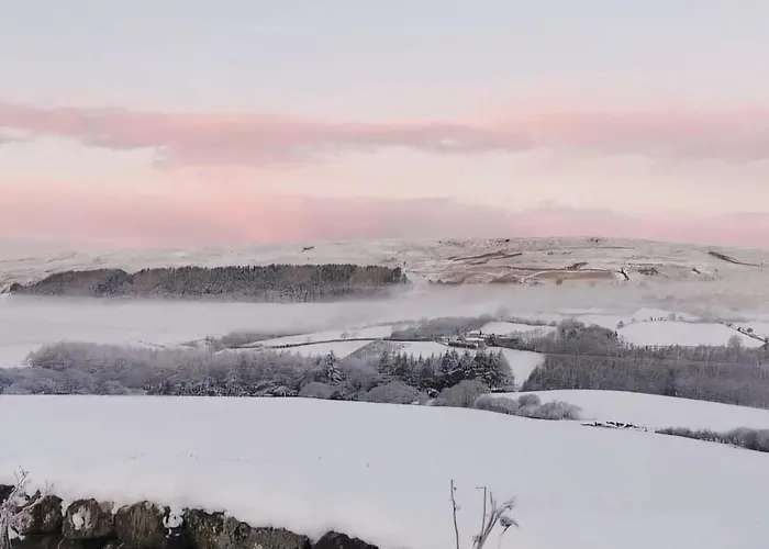 Campsite Wainstones Shepherd's Hut Chop Gate