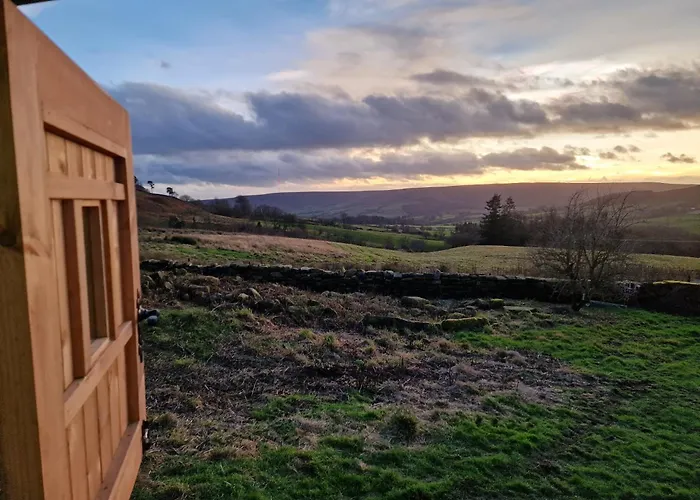 Wainstones Shepherd's Hut Campsite