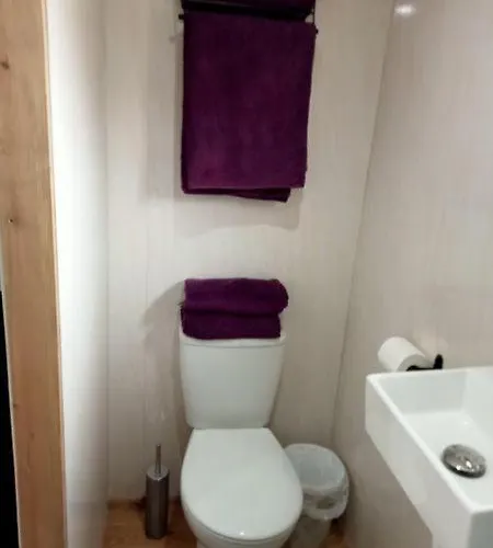 Wainstones Shepherd's Hut *