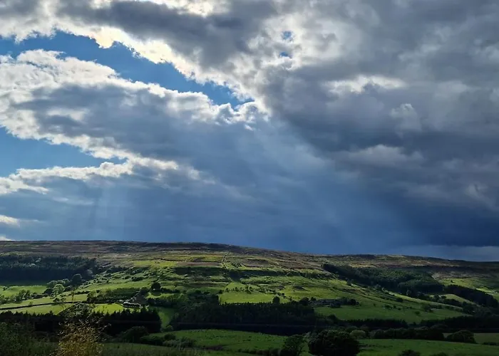 Wainstones Shepherd's Hut Campsite *