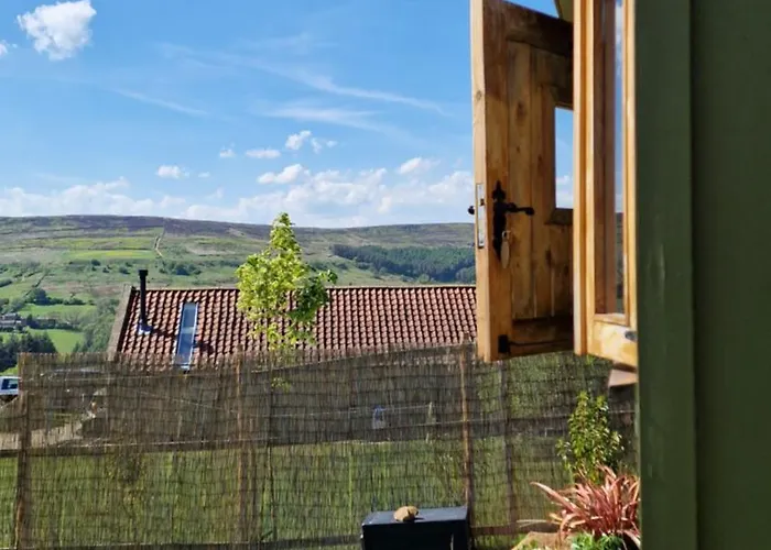 Wainstones Shepherd's Hut Campsite *