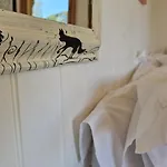 Wainstones Shepherd's Hut * Chop Gate